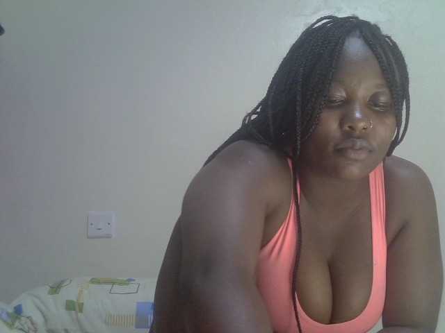 Ava02