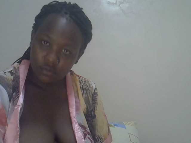 Ava02