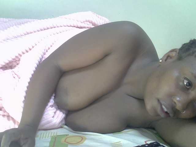 Ava02