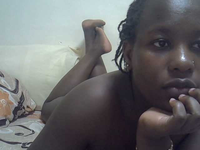 Ava02