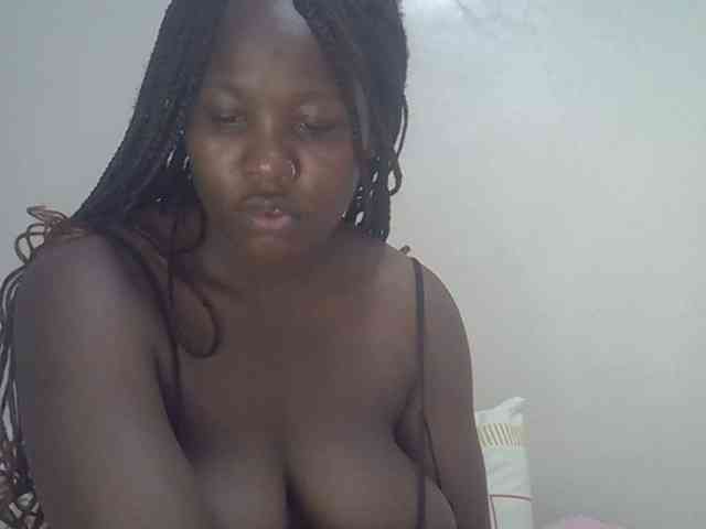 Ava02