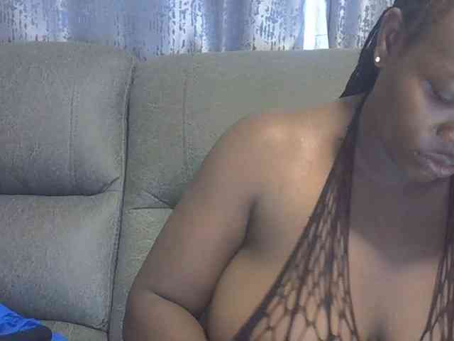 Ava02