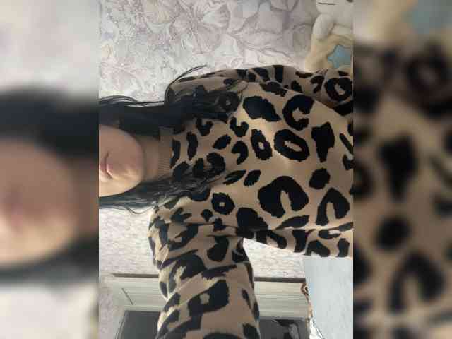 mimimiKMilkK webcam