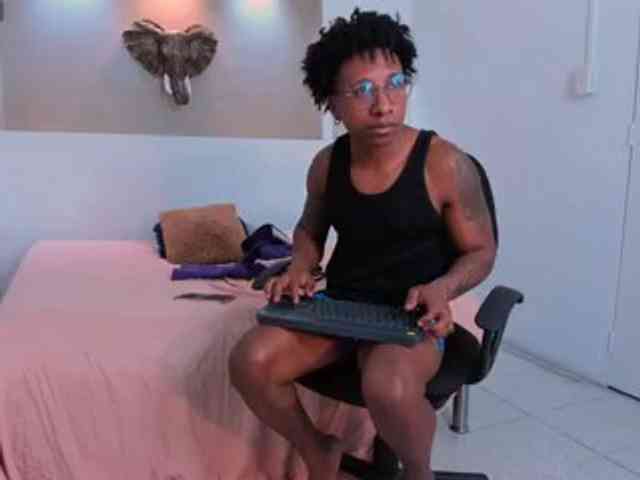littlebrunette87