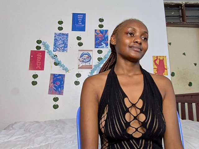 Ariadne- live cam on BongaCams