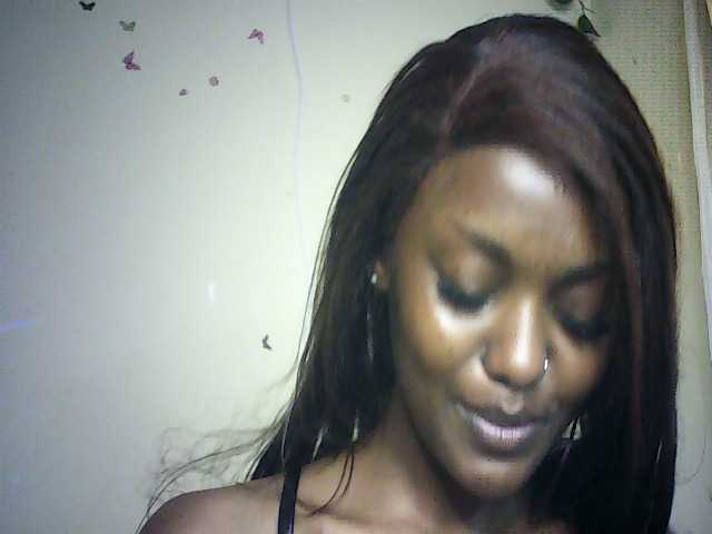 Ariadne- live cam on BongaCams