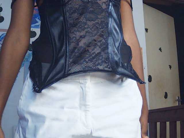 Ariadne- live cam on BongaCams