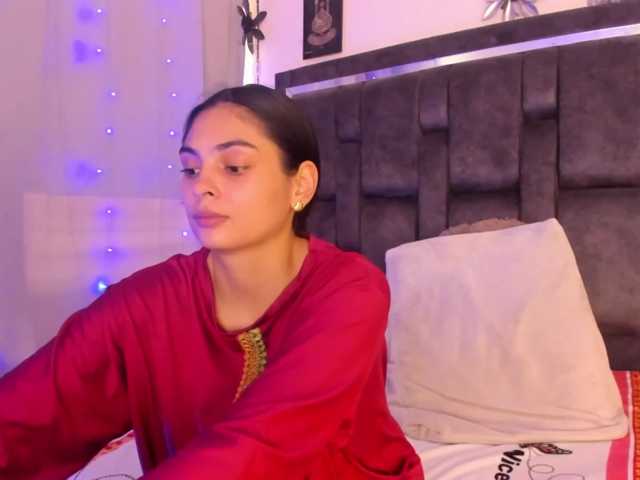 AlanaNova webcam bongacams model stream image