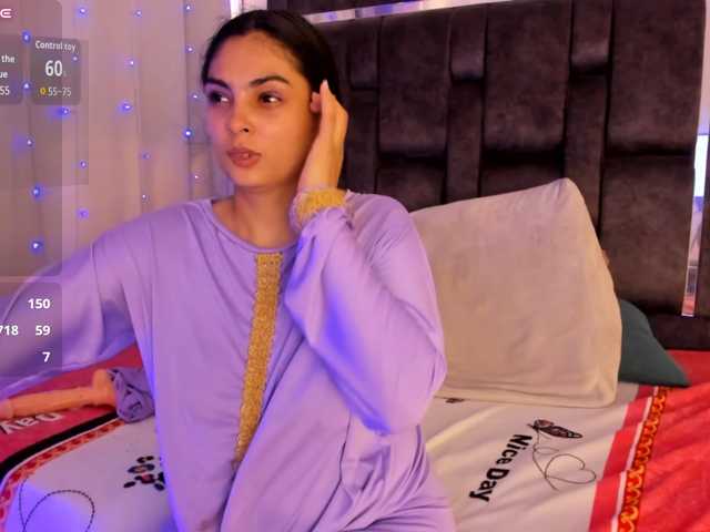 AlanaNova live cam on BongaCams