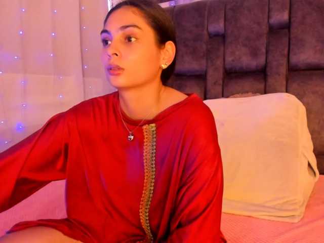 AlanaNova live cam on BongaCams
