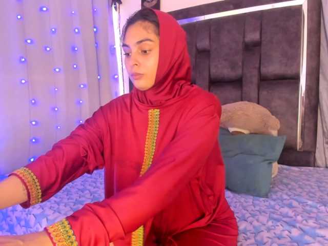 AlanaNova webcam bongacams model stream image