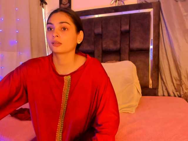 AlanaNova live cam on BongaCams