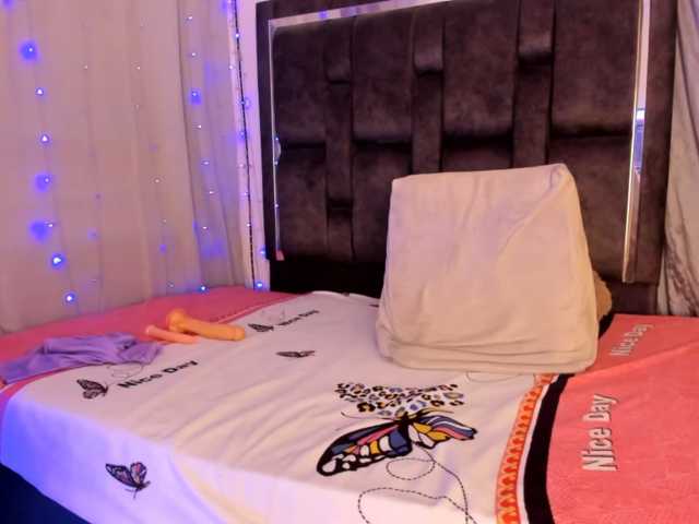 AlanaNova webcam bongacams model stream image