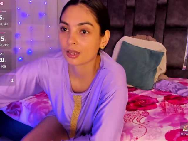 AlanaNova live cam on BongaCams