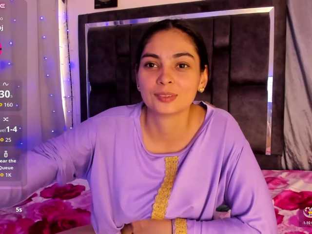 AlanaNova live cam on BongaCams