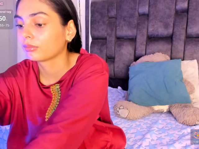 AlanaNova live cam on BongaCams