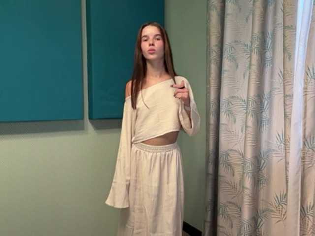 JuicyCutie live cam on BongaCams