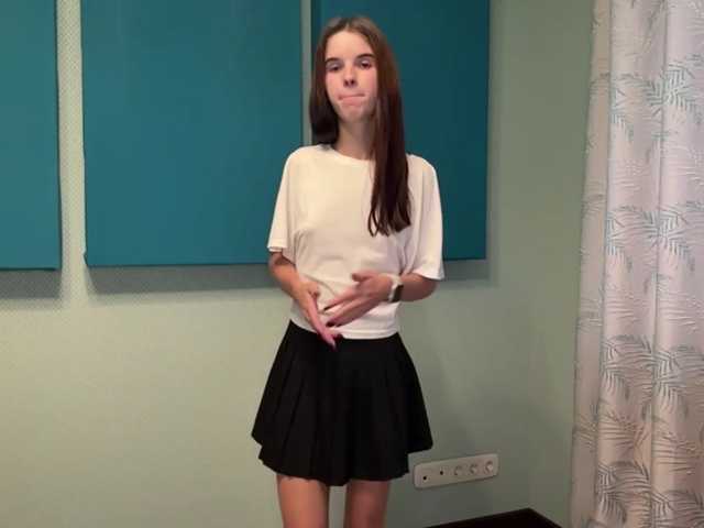 JuicyCutie live cam on BongaCams