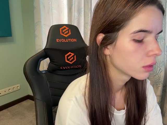 JuicyCutie live cam on BongaCams