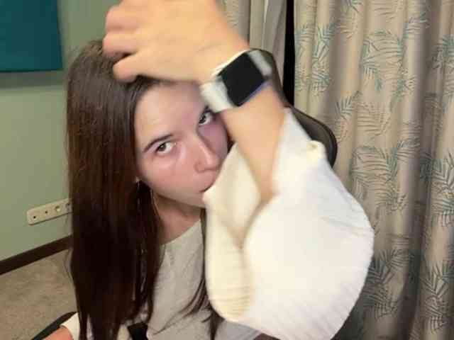JuicyCutie webcam