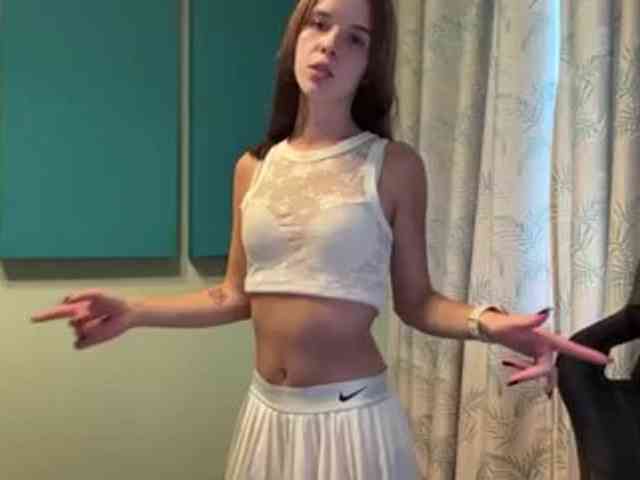 JuicyCutie webcam