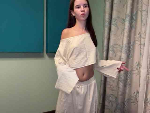 JuicyCutie webcam