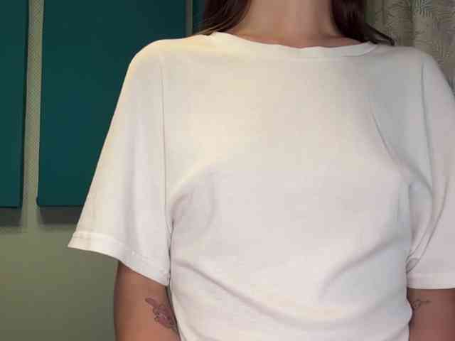 JuicyCutie webcam
