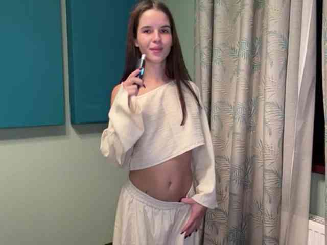 JuicyCutie webcam