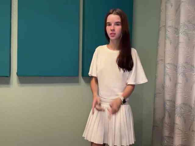 JuicyCutie webcam