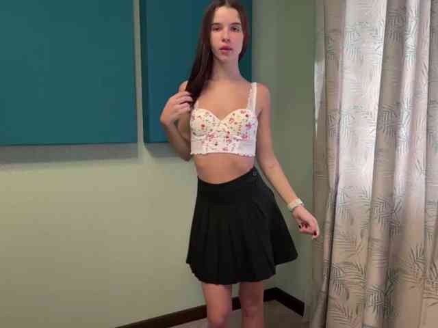 JuicyCutie webcam