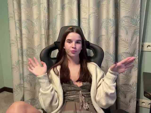 JuicyCutie webcam