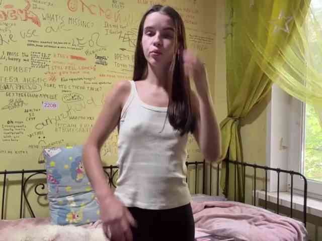 JuicyCutie webcam