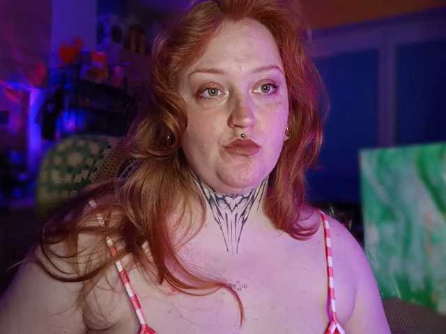 CURVYSAKURA