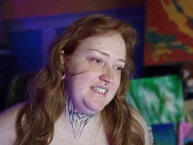 CURVYSAKURA live cam on BongaCams