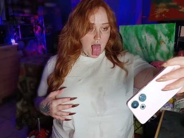 CURVYSAKURA