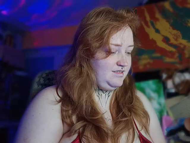 CURVYSAKURA live cam on BongaCams