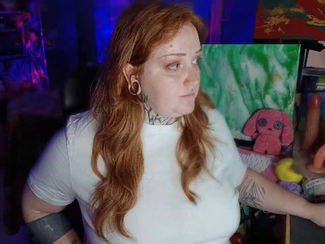 CURVYSAKURA