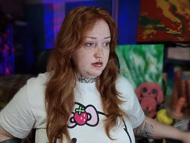 CURVYSAKURA live cam on BongaCams
