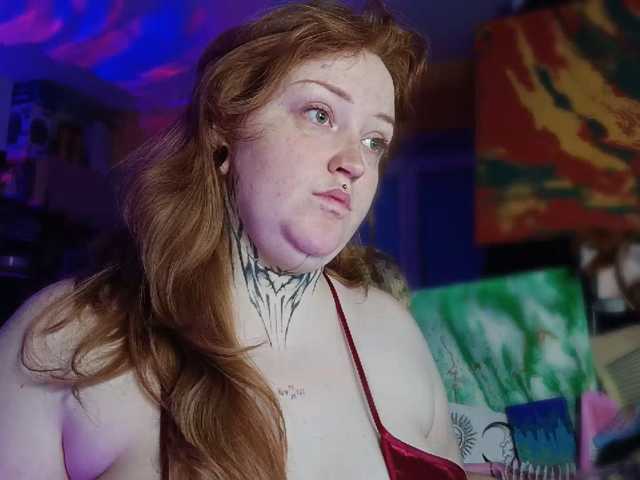 CURVYSAKURA