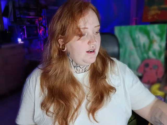CURVYSAKURA live cam on BongaCams
