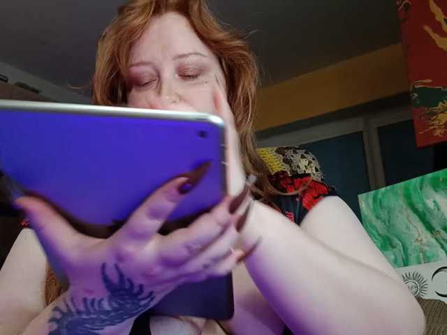 CURVYSAKURA, live now on BongaCams