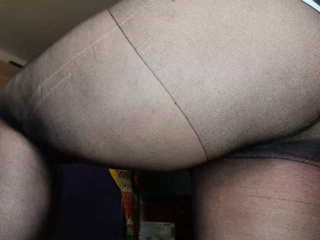 CURVYSAKURA live cam on BongaCams