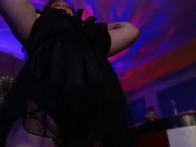 CURVYSAKURA live cam on BongaCams