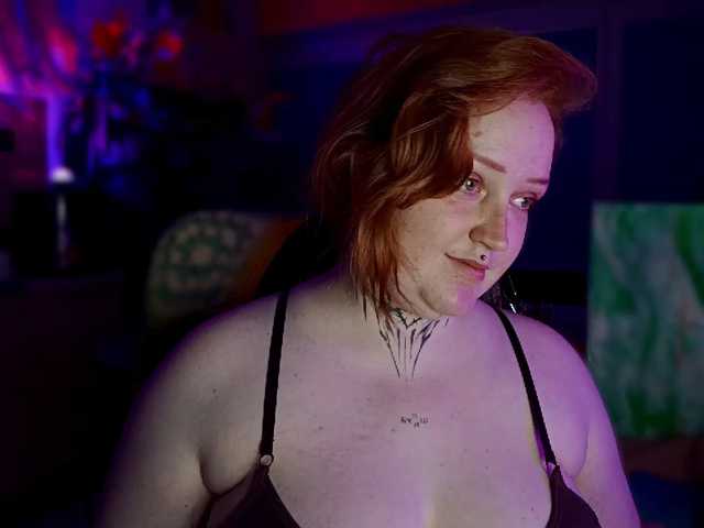 CURVYSAKURA