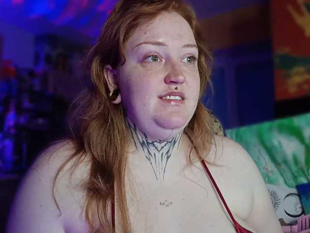 CURVYSAKURA