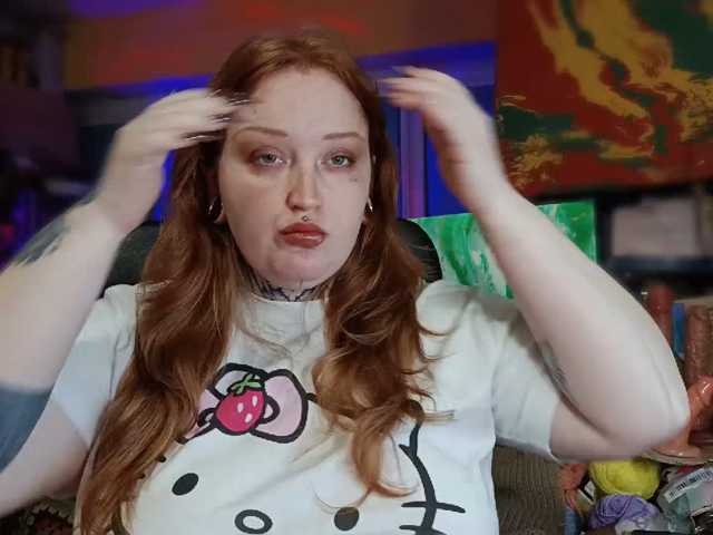 CURVYSAKURA live cam on BongaCams