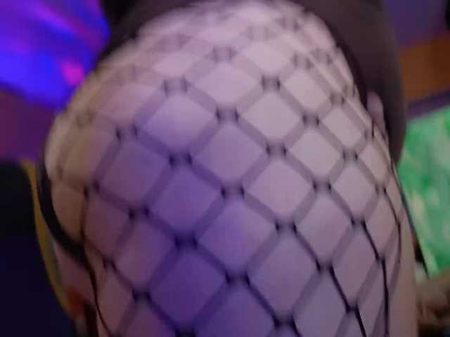 CURVYSAKURA