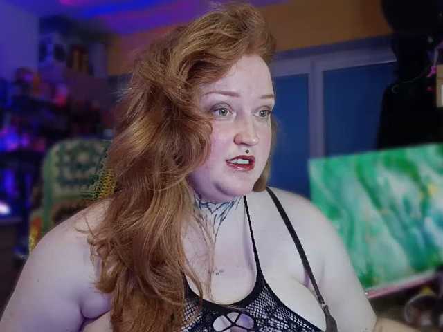 CURVYSAKURA live cam on BongaCams