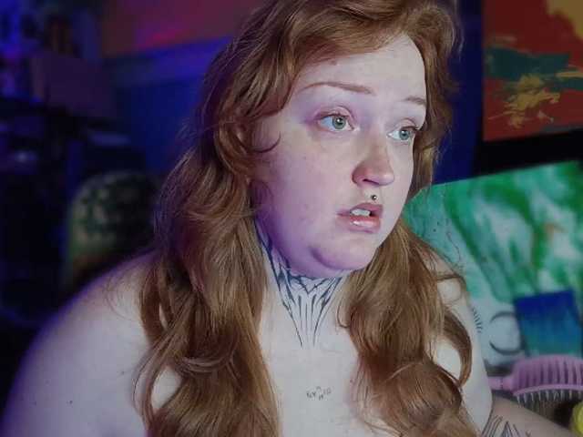 CURVYSAKURA, live now on BongaCams