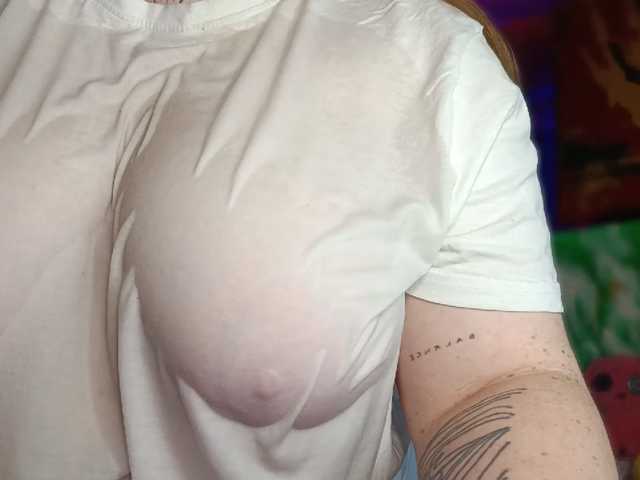 CURVYSAKURA live cam on BongaCams